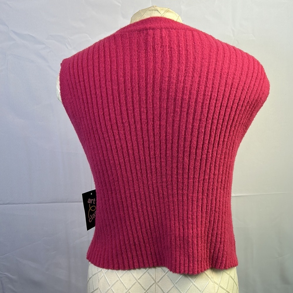 Art Class Pink Sweater Vest Size XL New. 3 Button down. Lots of stretch - Picture 3 of 8